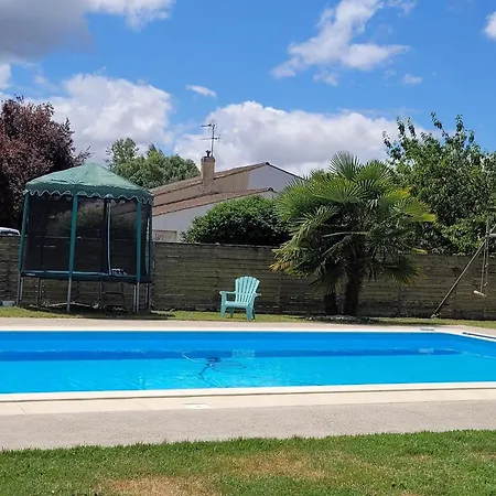 Le Cocon Taillonais Avec Piscine Saint-Ciers-du-Taillon