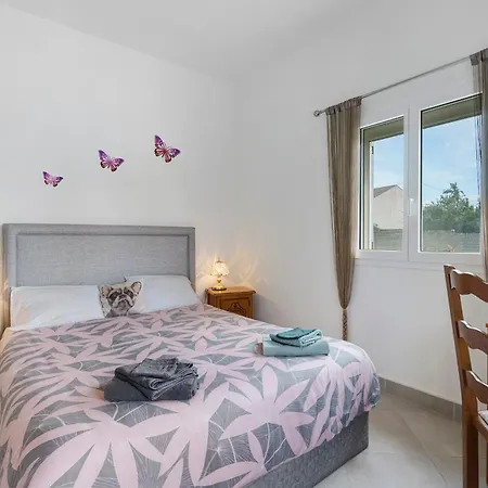 Tatil Evi Le Cocon Taillonais Avec Piscine