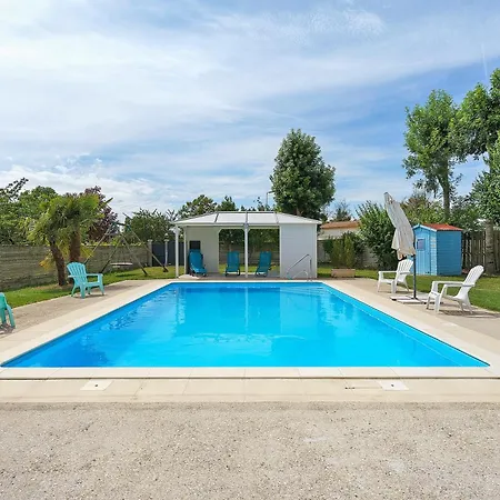 Le Cocon Taillonais Avec Piscine Saint-Ciers-du-Taillon
